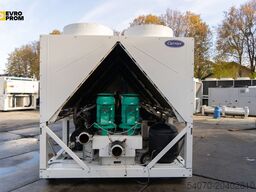 Used Aircooled chiller CARRIER 30KAV 0600 0007 611 KW. 2019 yom