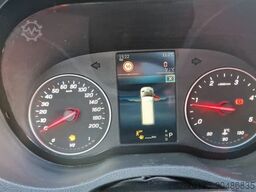 MERCEDES-BENZ 519 und 517 Glasdach XXL  20 Sitze Stock