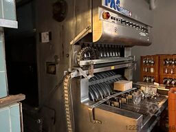 PAC Flaschenreinigungsmaschine