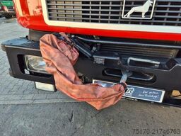 MAN 35.372 (F14) 8x4 Atlas 4. Achse gelenkt Seilwind