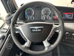 MAN TGX 18.400 4x2 BLS / 2 Tanks / ACC / ADR AT