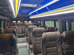 MERCEDES-BENZ 519  Allrad 4 x 4 Vorlauffahrzeug  neue ADA