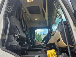 MERCEDES-BENZ 2545 BDF Twistlook, Klima, Euro 6, 2 x AHK