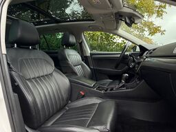 SKODA Superb 2.0 TDI SCR DSG Active Combi Panoramadach