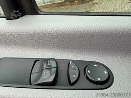 MERCEDES-BENZ Sprinter 213 Cdi BlueTec 9Sitze Schiebetür Klima