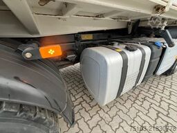 VOLVO FM 330 4x2 2-Achs Kipper Meiller
