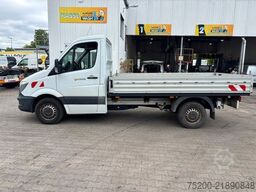 MERCEDES-BENZ Sprinter 311 Pritsche / Plane