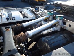SCANIA R 560 A Super/Highline/Ret/Hydr./2xTank/Standkli