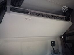 SCANIA R 560 A Super/Highline/Ret/Hydr./2xTank/Standkli