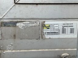 KRAKER CF-X2 WALKING FLOOR 2X STEERING AXLE TOP CONDITI