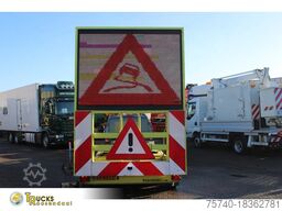 verdegro screen projector full complete with laptop/soft...