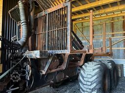 Valmet 840 Load carrier. repair object.