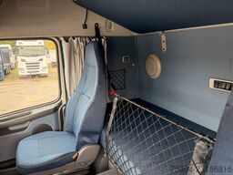 VOLVO FH 13 400 Pritsche 6,55m *HIAB XS 200 C-5 + FUNK