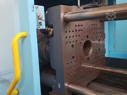 Demag Ergotech Viva 800-400 (144) with Picker