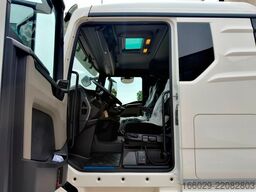 MAN TGX 26.440 6x2 mit Schwerlast-Ladebordwand Rampe