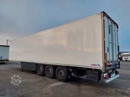 SCHMITZ CARGOBULL SKO24 ThermoKing SLXi 300