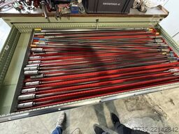 Tools deep hole machine