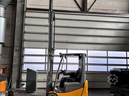 Jungheinrich EFG 215  Triplex