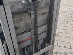 Jungheinrich ESD 220