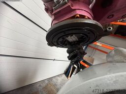 KUKA KR 200/3 - Ersatzteilträger