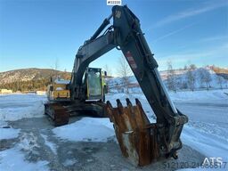 Volvo EC210 BLC excavator w/ toothed bucket. WATCH VIDEO