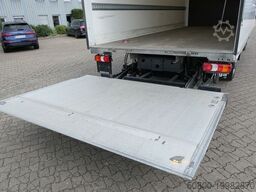 MERCEDES-BENZ 821 L Atego 4x2, 6.100mm lang, LBW, Klima, Luft