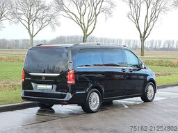 MERCEDES-BENZ EQV 300 pano 8 personen