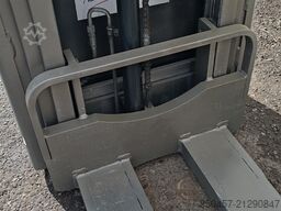 Still EXV 12 new batt