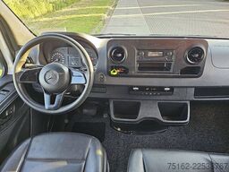 MERCEDES-BENZ SPRINTER 314 Bakwagen Laadklep!