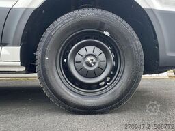 MAN TGE 3.180 Pritsche DOKA MR 4x4 ACC LED DIFF-SPER