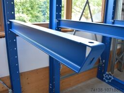 Kragarmregal einseitig Höhe: 4.200 mm Nutztiefe: 1.200 mm / Länge: 4.000 mm