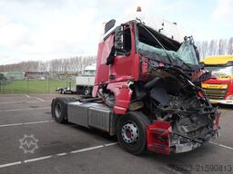 Mercedes-Benz Actros 1942 damaged Tractor unit