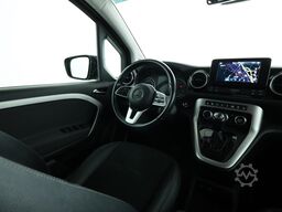 Mercedes-Benz T 180 d PROGRESSIVE LED PDC KlimaA Navi FLA SHZ