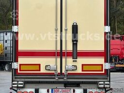 SCHMITZ CARGOBULL AKO18/L 7.35FP60 COOL CarrierVector Kühlanhänger