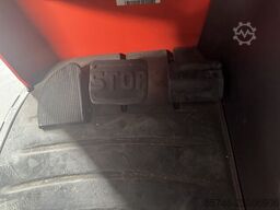 LINDE R 14 N  * Triplex FFL !! NEW battery !!
