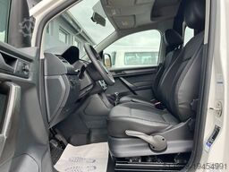 VOLKSWAGEN CADDY MAXI REGALS. TEMP. 4MOTION DACHTRÄ. KLIMA