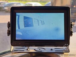 Renault Premium Lander