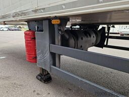 Schmitz Cargobull FRIGORIFIQUE + HAYON