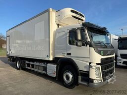 VOLVO FM 370 Kühlkoffer 7,80 m LBW 2 T*THERMOKING