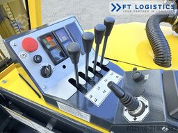 Combilift CB2500 GAS TRIPLEX 4900 FORK POSITIONER