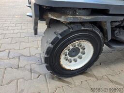 Combilift C4000 - TRIPLEX