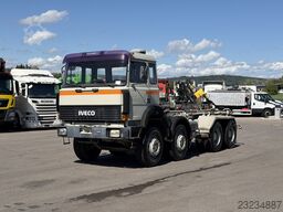 Iveco 300-30 AH 8x4 Hakengerät Full Steel