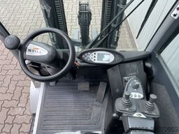 Still RX70-25
