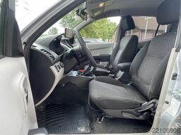 mitsubishi L200 2.5DI-D INTENSE Doppelkabine 1H*AHK*RFK*