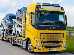 VOLVO FH mit Anhänger für 6 PKW ***Sofort verfügbar***