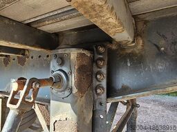 PACTON T3-001 3 AXLE CURTAINSIDER | SAF INTRADISC.