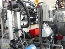 FERROMATIK MILACRON Maxima 650