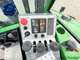 Combilift CB4000 GAS TRIPLEX 6800 POSITIONER CABIN