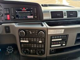 MAN 26.440 6x6 Abrollkipper Hiab Multilift