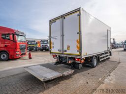 RENAULT D10 210 DXI +CARRIER MONO+DHOLLANDIA